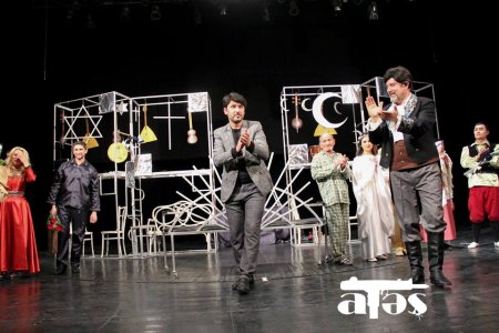 Səməd Vurğun adına Azərbaycan Dövlət Rus Dram Teatrında yeni tamaşalar təqdim edildi