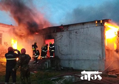 Narkoloji Mərkəzdəki yanğın baş verib - ATƏŞ.AZ