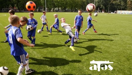 Sağlamlıq imkanları məhdud uşaqlar üçün futbol festivalı