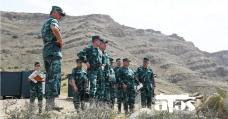 "Övladı Vətənin keşiyində olan hər bir valideyn həm narahatlıq, həm də qürur hissi keçirir" - MÜSAHİBƏ - FOTO