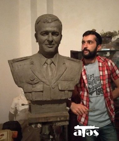 Şəhid general-mayor Polad Həşimovun büstü hazırlandı - FOTO