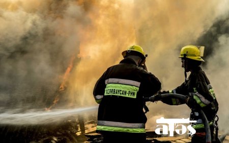 Bakıda hündürmərtəbəli binada yanğın olub, 12 nəfər təxliyyə edilib - YENİLƏNİB