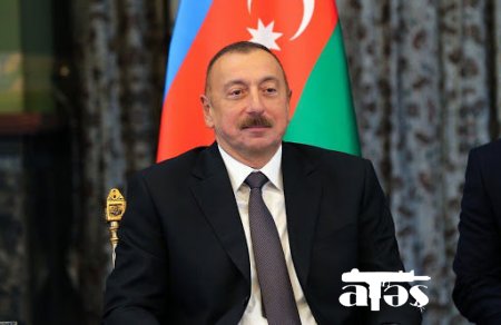 İlham Əliyev: “Şuşaya dəmir yolu çəkiləcək”