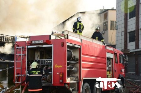 Bakıda ev yandı - YENİLƏNİB