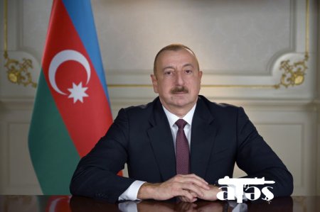 İlham Əliyev Azərbaycan qadınlarını təbrik etdi