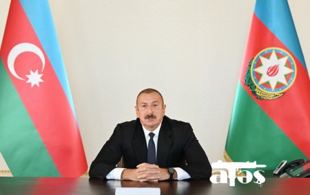 İlham Əliyev Qazaxıstan Prezidentinə zəng etdi