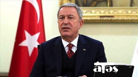 Hulusi Akar: “Türkiyə terrorla mübarizədə tək qaldı”