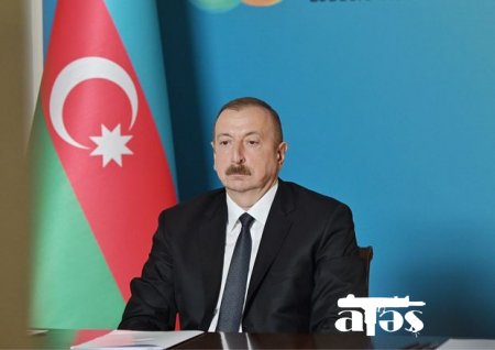 İlham Əliyev dövlət qulluqçularını təltif etdi - SƏRƏNCAM