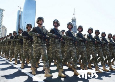 Bu hərbçilər “İgidliyə görə” medalı ilə təltif edildi