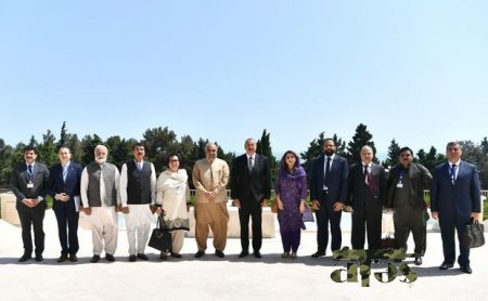 Prezident Pakistan Milli Assambleyasının nümayəndə heyətini qəbul edib - YENİLƏNİB + FOTO