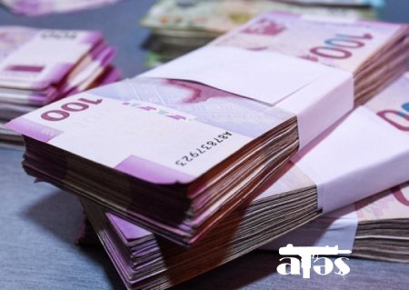 Əhalinin banklardakı əmanətləri artıb