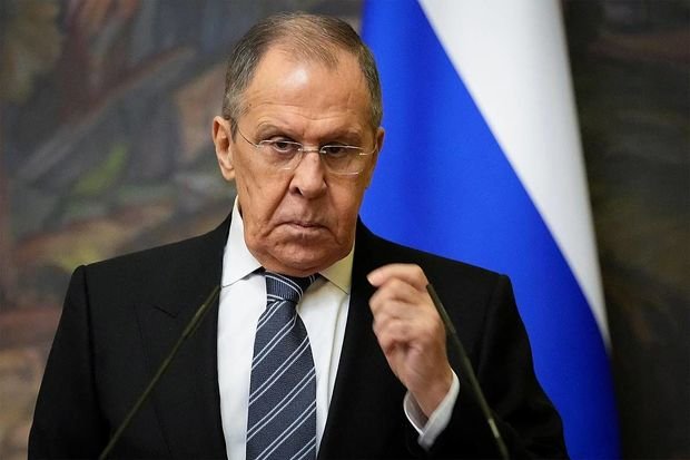 Lavrov: “Ermənistan Rusiya ilə münasibətləri uçuruma aparır”