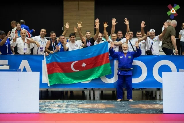 Azərbaycan idmançısı 10-cu dəfə Avropa çempionu oldu