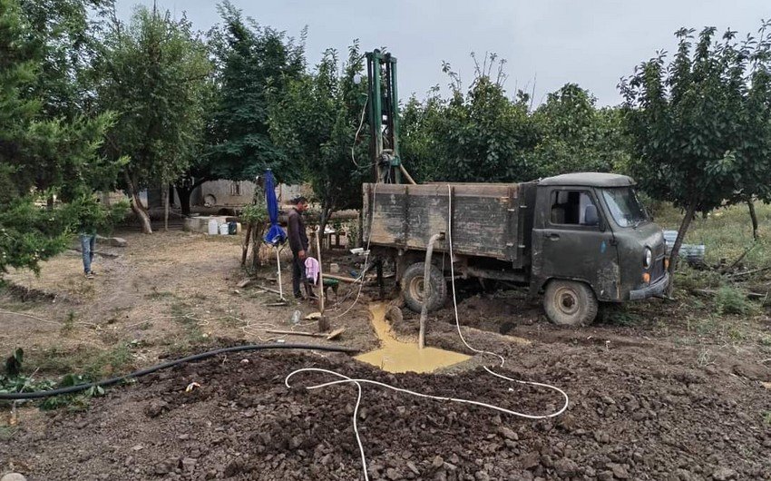 Cəlilabadın Novruzallı kəndində su probleminin həlli üçün artezian quyusu qazılır