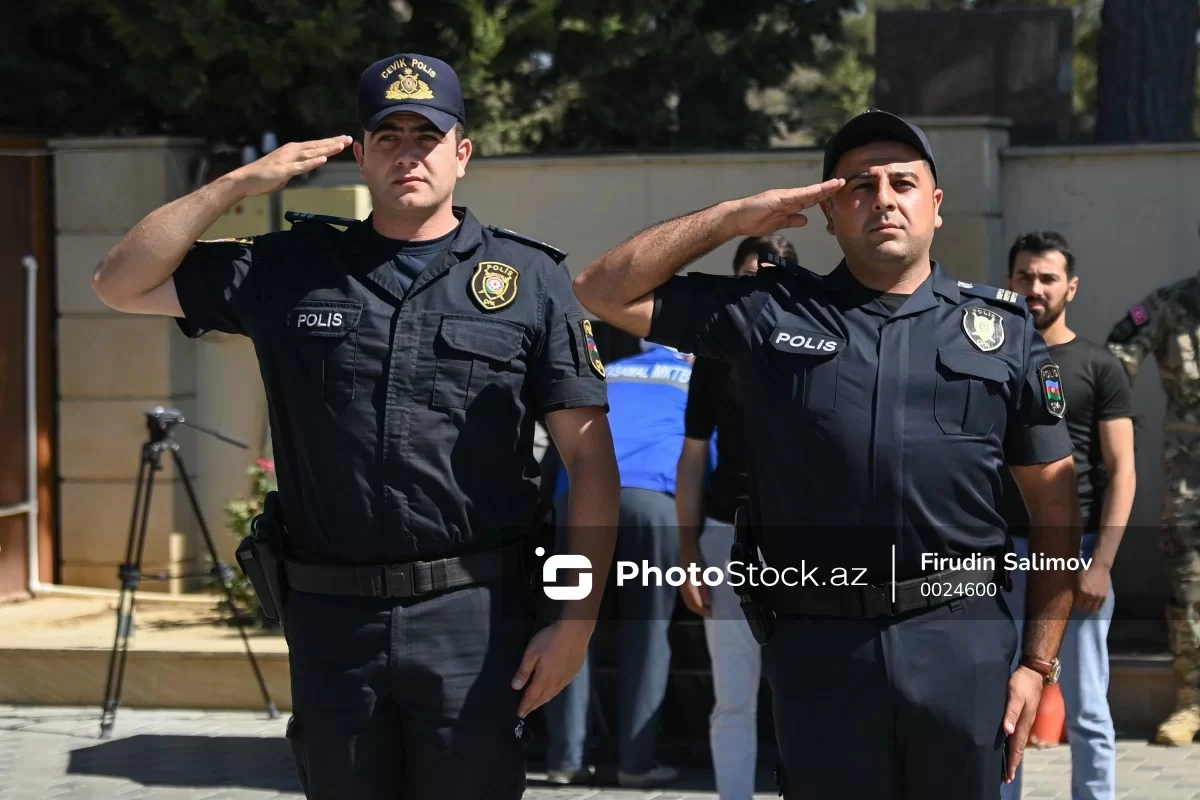 Azərbaycan Polisi 106 yaşında